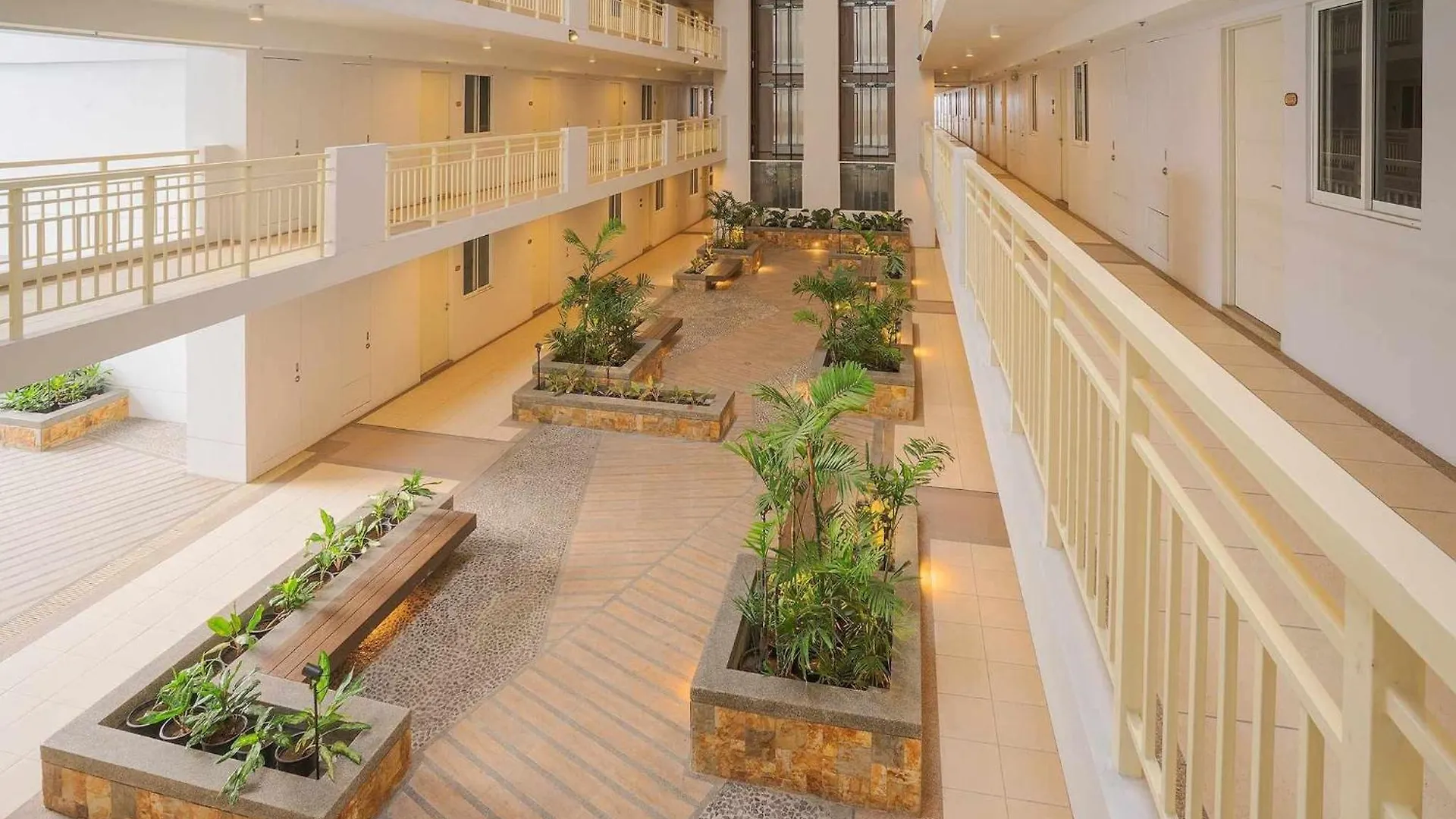 Verdon Deluxe And Suites 2 Bedrooms Condotel Davao City 0*,