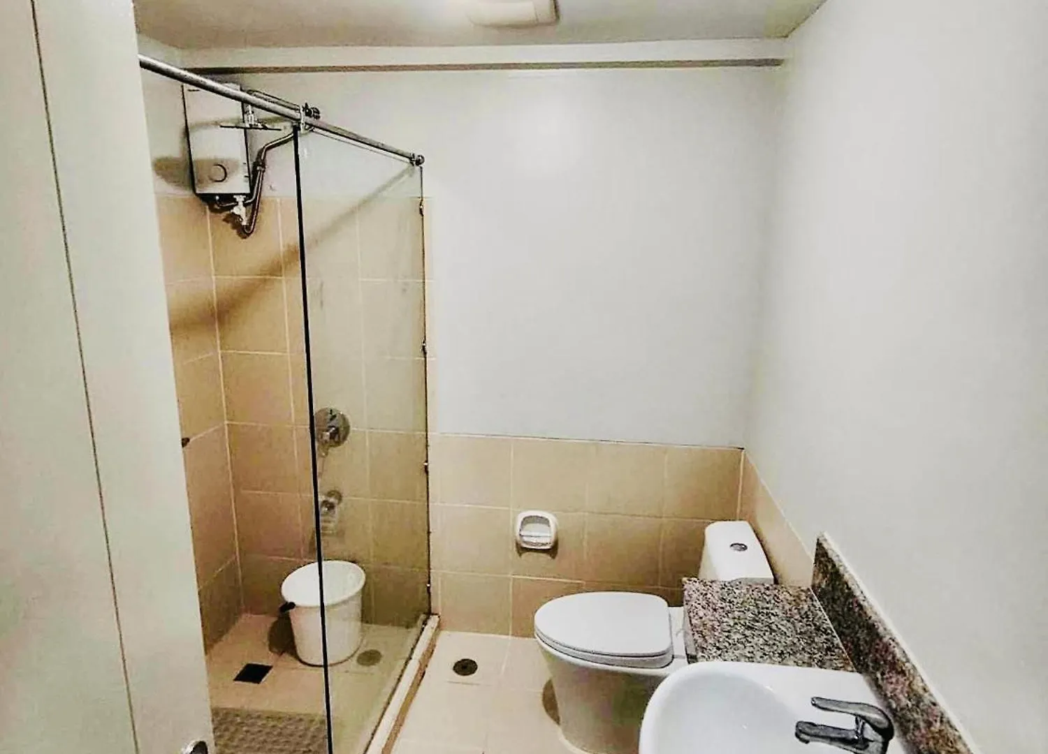 Aparthotel Verdon Deluxe And Suites 2 Bedrooms Condotel Davao City